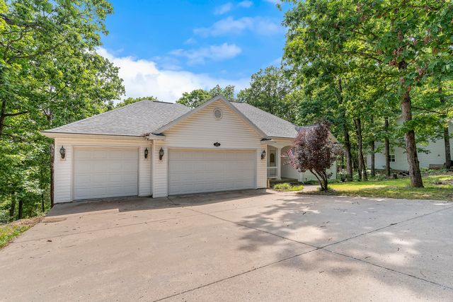 52 Crown Drive, Branson West, MO 65737