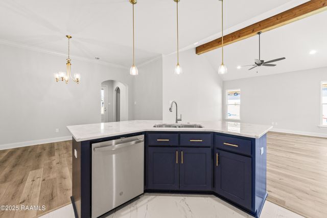 309 Gun Runner Drive, Carencro, LA 70520