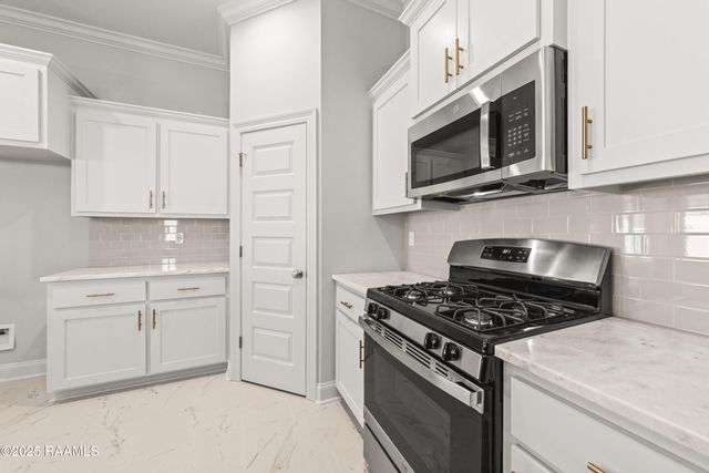 309 Gun Runner Drive, Carencro, LA 70520