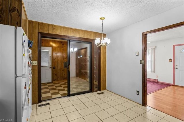 5503 Mallard Drive, Browns Summit, NC 27214