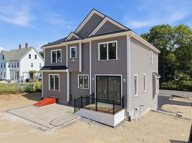 25 Cox Street, Hudson, MA 01749