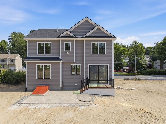 25 Cox Street, Hudson, MA 01749