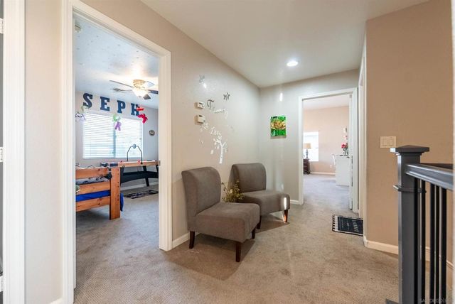 226 Quail Run Dr, El Centro, CA 92243