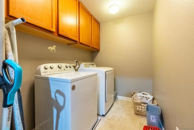 226 Quail Run Dr, El Centro, CA 92243