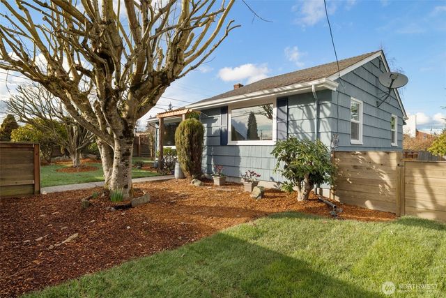 5019 N 27th St, Tacoma, WA 98407