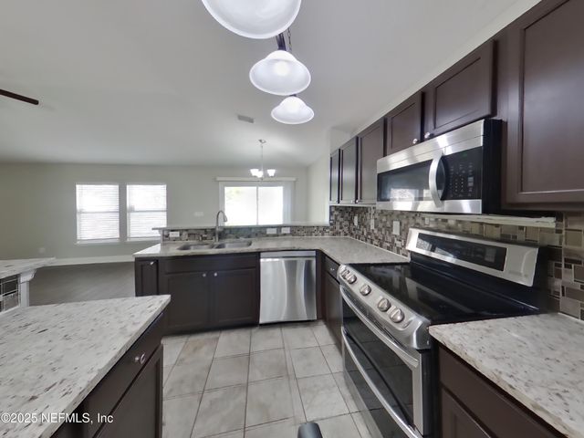 2268 EISNER Drive, Jacksonville, FL 32218