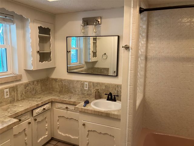 8162 San Leandro Drive, Dallas, TX 75218