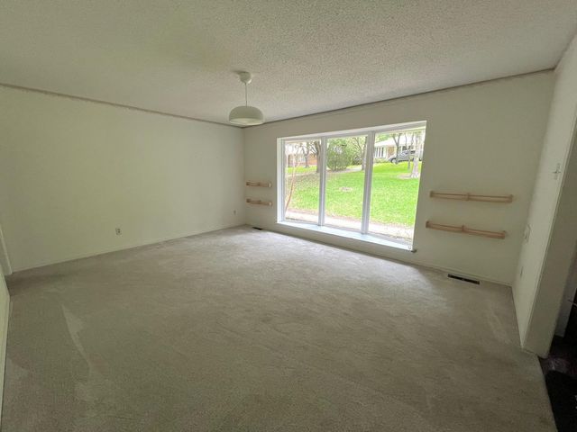 8162 San Leandro Drive, Dallas, TX 75218