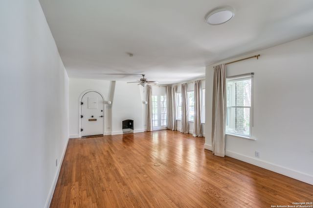 219 Allensworth, San Antonio, TX 78209