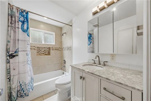 1824 20th Street C, Santa Monica, CA 90404