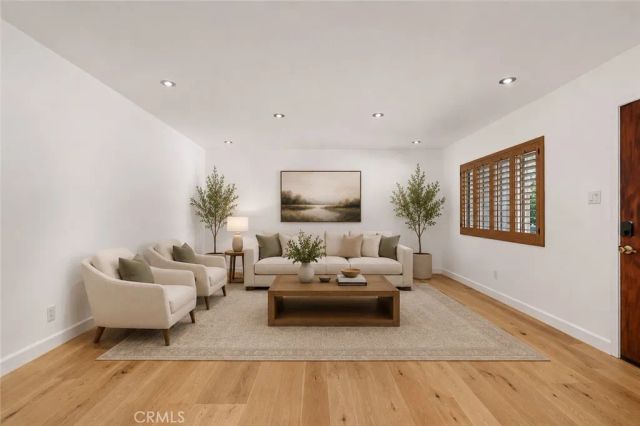 1824 20th Street C, Santa Monica, CA 90404
