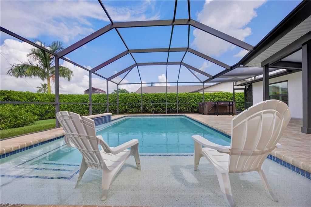 5573 Amoroso DR, FORT MYERS, FL 33919 — photo 4