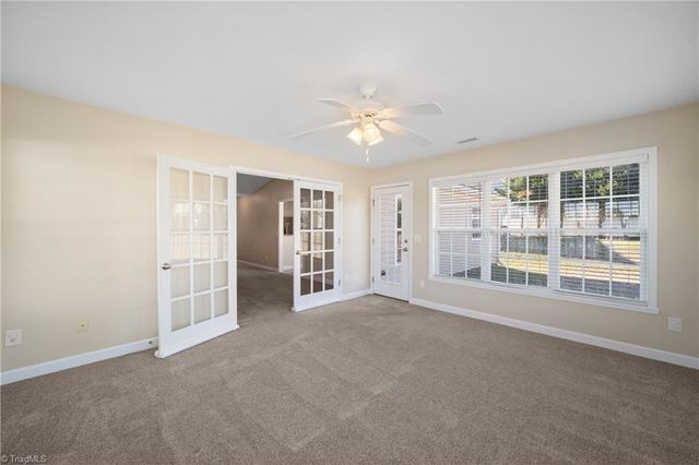 5847 Sunny Ridge Trail, Clemmons, NC 27012