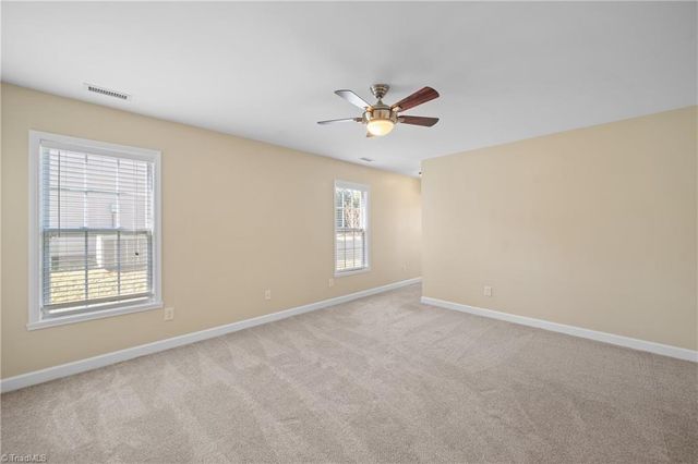 5847 Sunny Ridge Trail, Clemmons, NC 27012