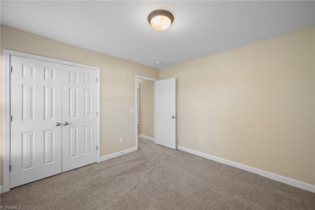 5847 Sunny Ridge Trail, Clemmons, NC 27012