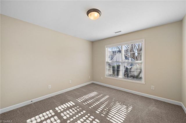 5847 Sunny Ridge Trail, Clemmons, NC 27012