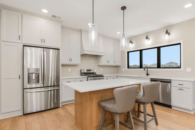 2327 Fishing Lane, Kearney, MO 64060