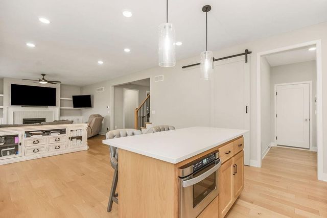 2327 Fishing Lane, Kearney, MO 64060