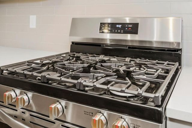 2327 Fishing Lane, Kearney, MO 64060