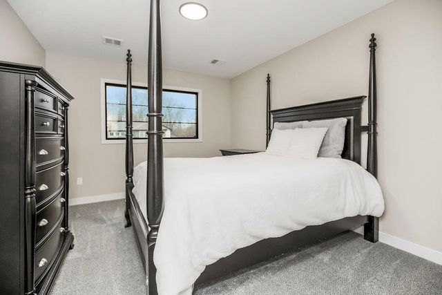 2327 Fishing Lane, Kearney, MO 64060