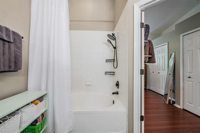 11332 CAYMAN KEY AVENUE, Tampa, FL 33624