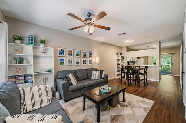 11332 CAYMAN KEY AVENUE, Tampa, FL 33624