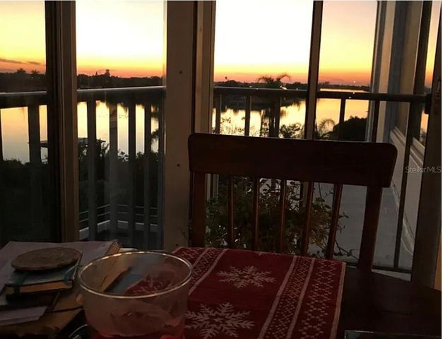 50 HARBOR VIEW LN 23, Belleair Bluffs, FL 33770