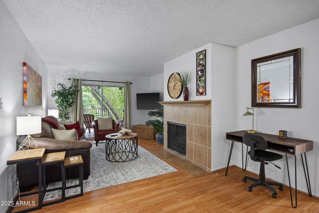 5525 E THOMAS Road M11, Phoenix, AZ 85018