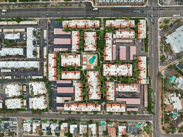 5525 E THOMAS Road M11, Phoenix, AZ 85018