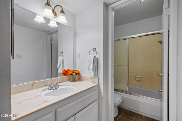 5525 E THOMAS Road M11, Phoenix, AZ 85018