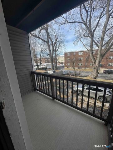 92 Chadwick Avenue, Hartford, CT 06106