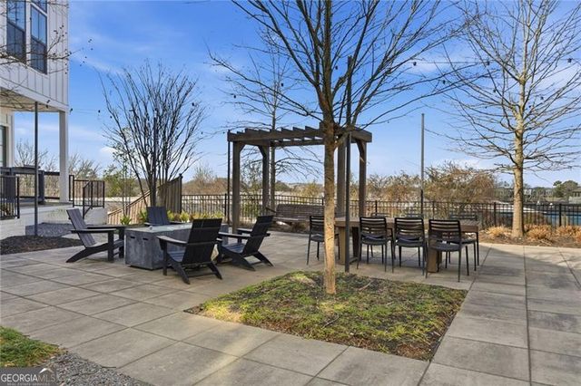 1242 Cushenberry Lane 10, Atlanta, GA 30318