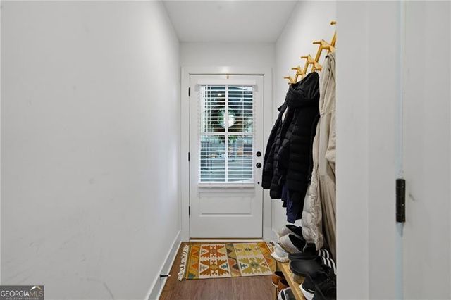1242 Cushenberry Lane 10, Atlanta, GA 30318