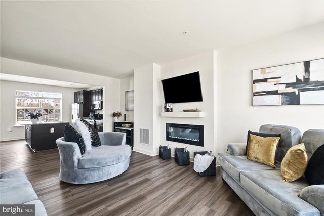 311 BUCKEYE CIR, La Plata, MD 20646