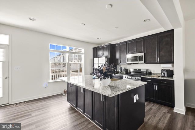 311 BUCKEYE CIR, La Plata, MD 20646