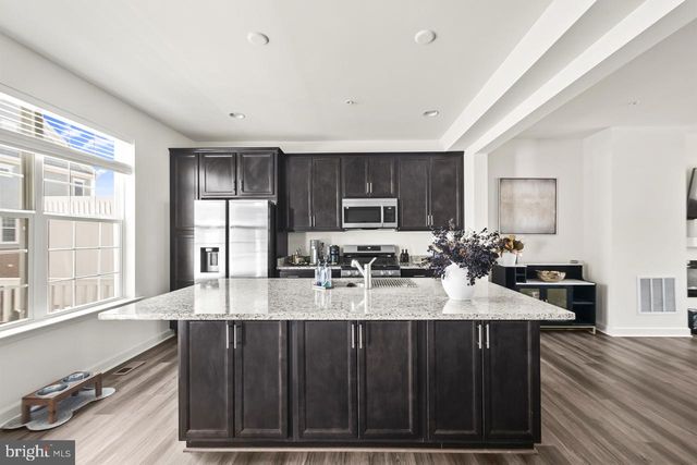 311 BUCKEYE CIR, La Plata, MD 20646