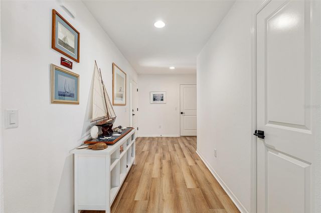 2004 BOOTH PLACE, The Villages, FL 34762