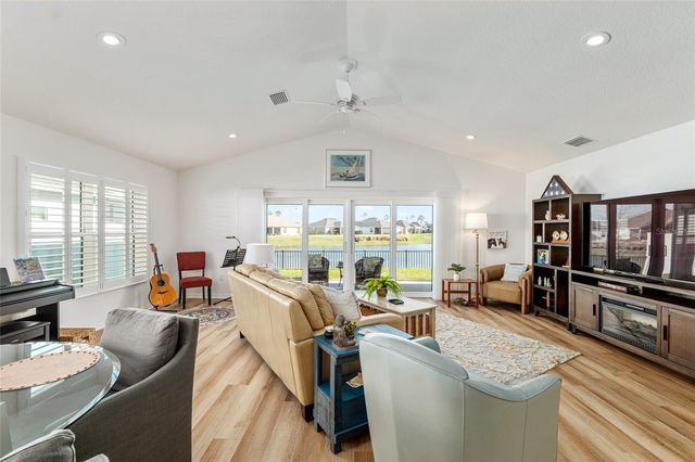 2004 BOOTH PLACE, The Villages, FL 34762