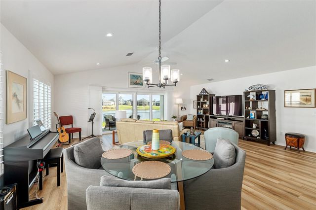 2004 BOOTH PLACE, The Villages, FL 34762