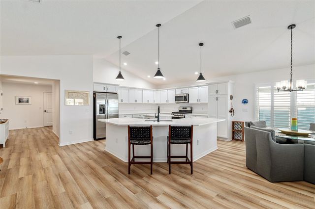 2004 BOOTH PLACE, The Villages, FL 34762