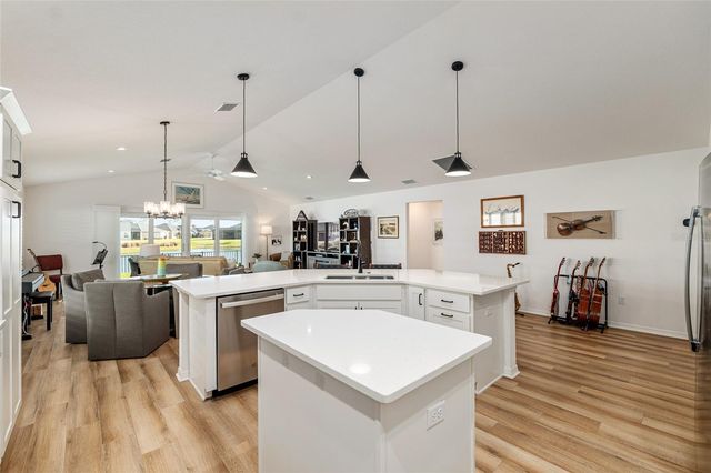 2004 BOOTH PLACE, The Villages, FL 34762