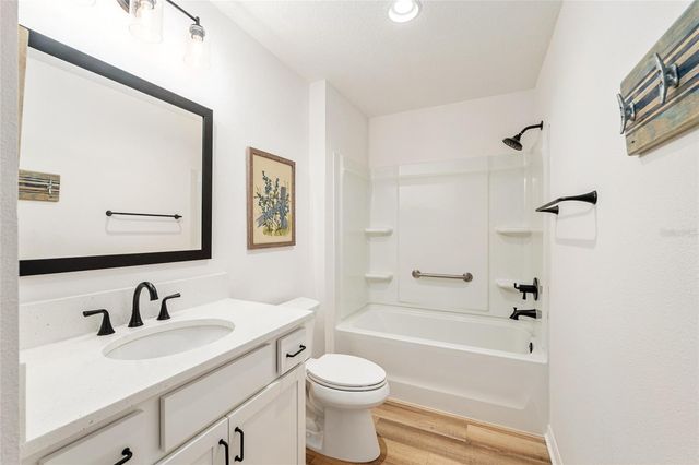 2004 BOOTH PLACE, The Villages, FL 34762