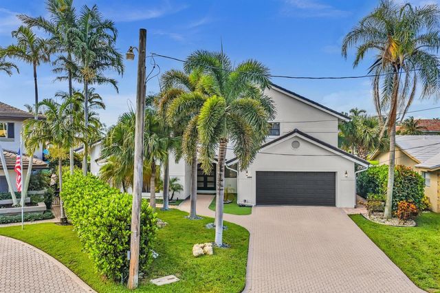 2888 NE 33rd Street, Lighthouse Point, FL 33064