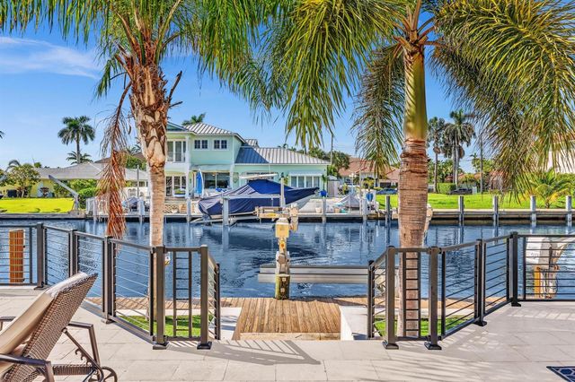 2888 NE 33rd Street, Lighthouse Point, FL 33064