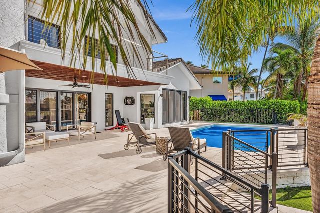 2888 NE 33rd Street, Lighthouse Point, FL 33064