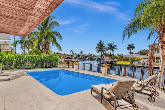 2888 NE 33rd Street, Lighthouse Point, FL 33064