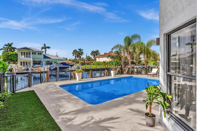 2888 NE 33rd Street, Lighthouse Point, FL 33064
