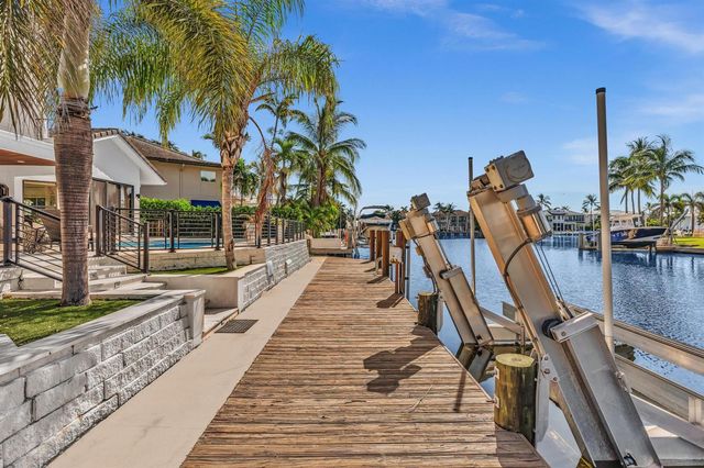 2888 NE 33rd Street, Lighthouse Point, FL 33064