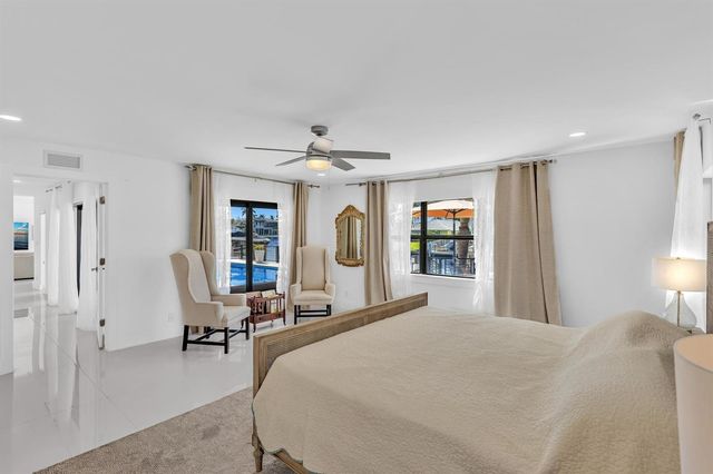 2888 NE 33rd Street, Lighthouse Point, FL 33064