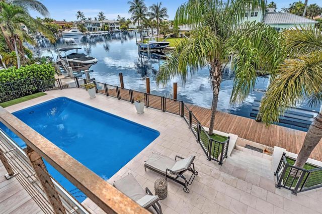 2888 NE 33rd Street, Lighthouse Point, FL 33064